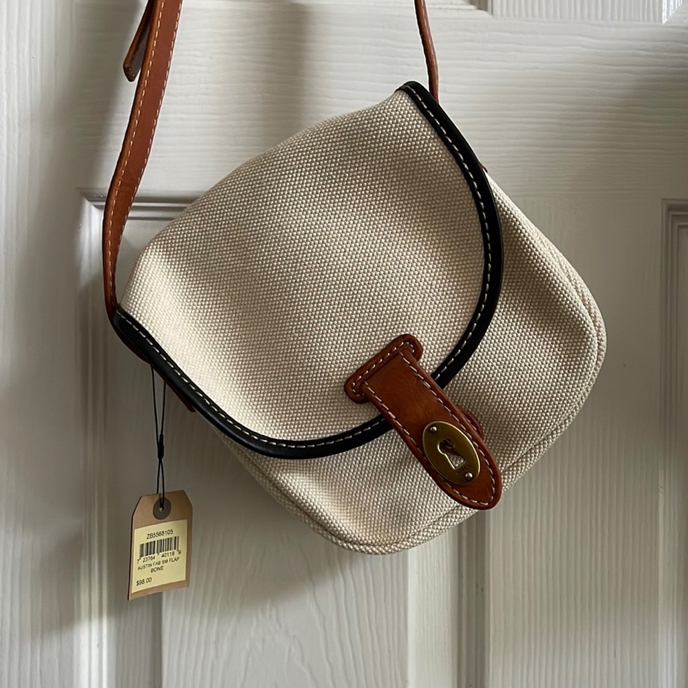 Fossil Austin Fab Small Flap | Color Bone